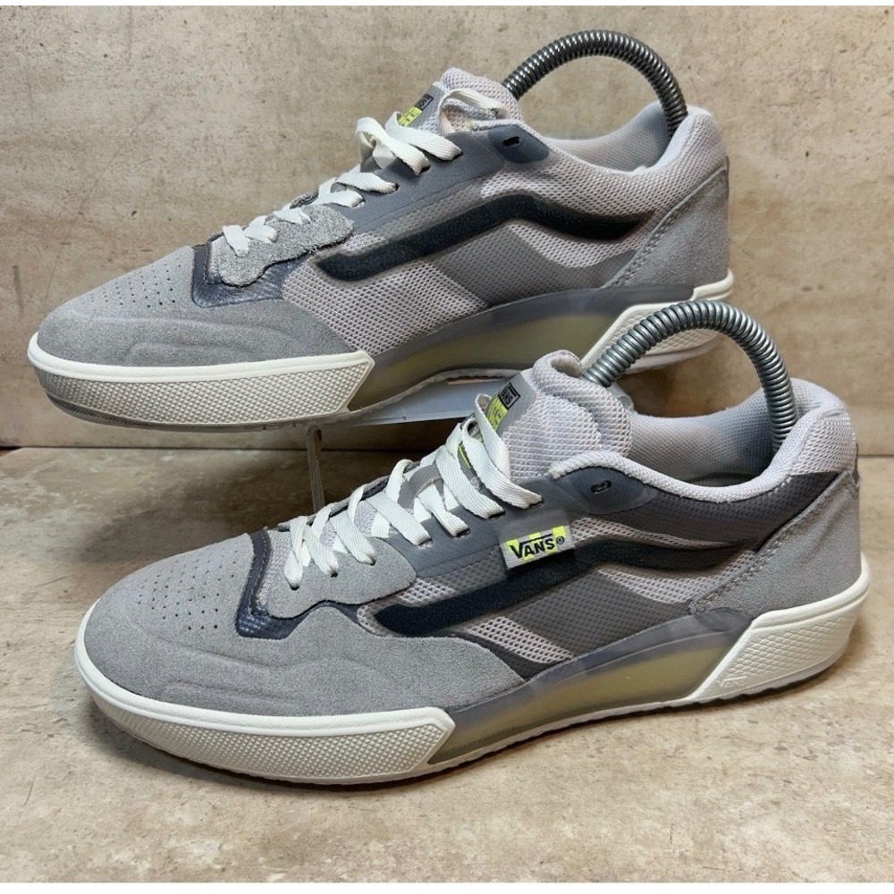 Vans EVDNT UltimateWaffle Grey White Suede Mesh Skate Shoes Mens 6.5 721356